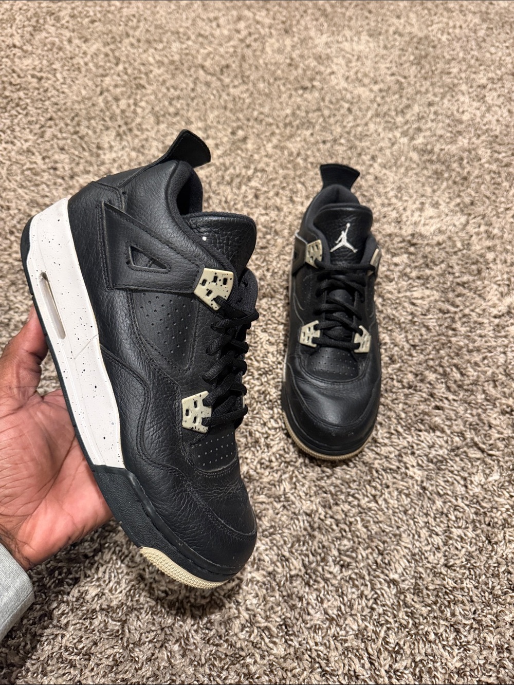 Jordan 4